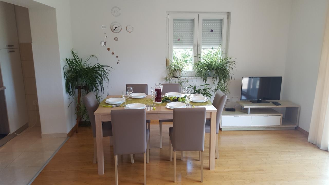Apartment Boba Sinj Dış mekan fotoğraf